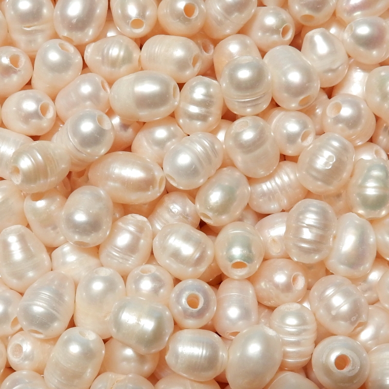 Natural Cultivated Freshwater Pearls - Cream Colour